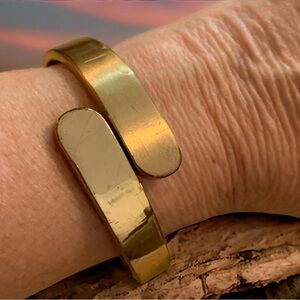 Vintage gold tone cuff bracelet